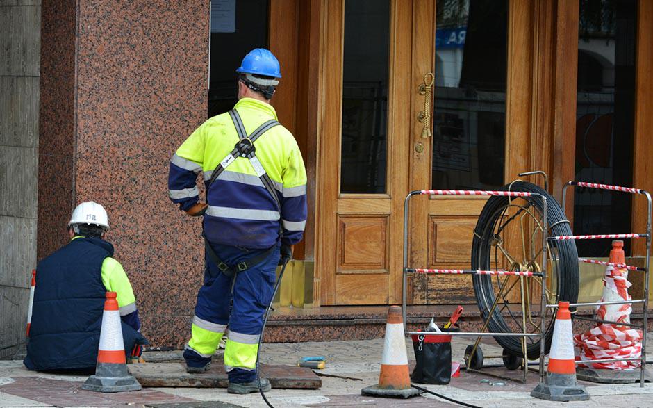 comment déboucher un wc Épône